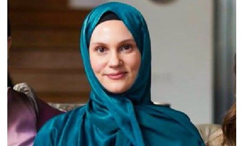 FARAH ZEYNEP ABDULLAH 'KIZIL GONCALAR'A KATILIYOR MU?